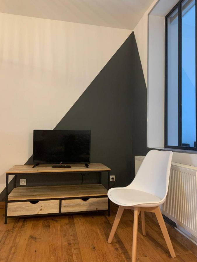 Honhon Appart' ! Calme Et Confort En Centre-Ville Valenciennes Exterior photo
